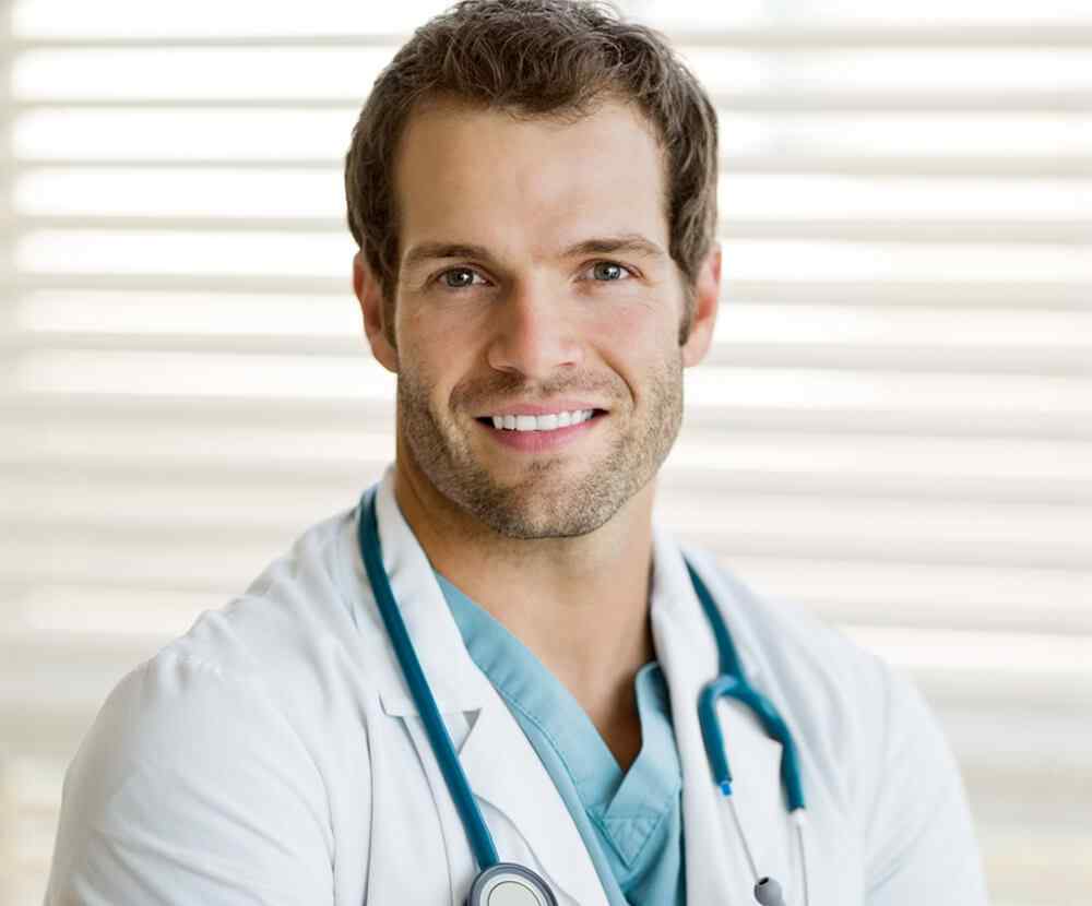 https://www.oncoprecision.cl/wp-content/uploads/2019/02/team_03.jpg