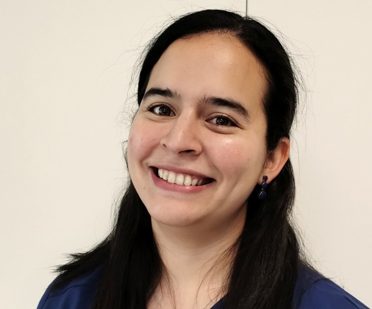 https://www.oncoprecision.cl/wp-content/uploads/2024/04/cecilia-ortiz.jpg